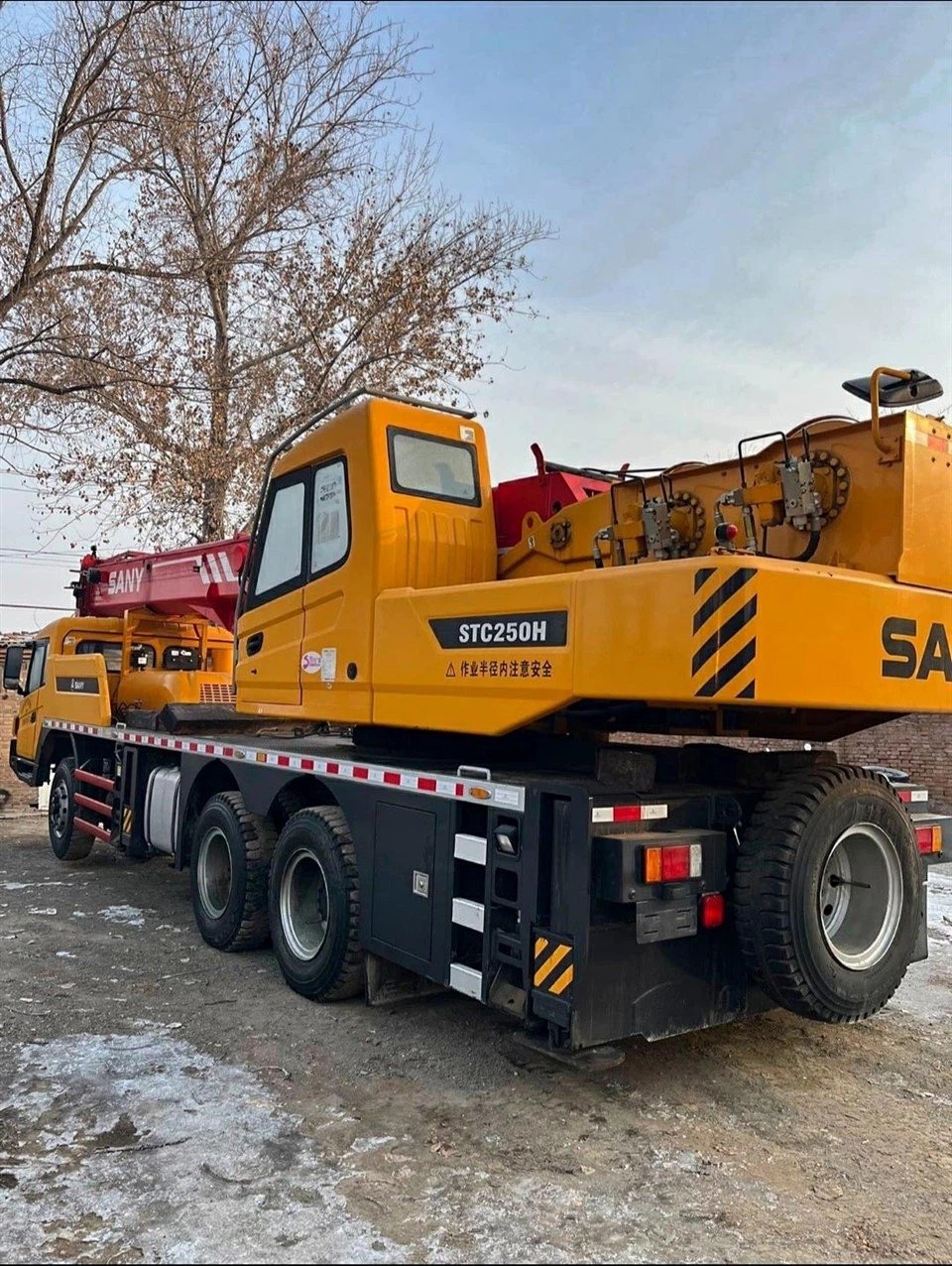 Second-hand SANY STC250H Truck Crane